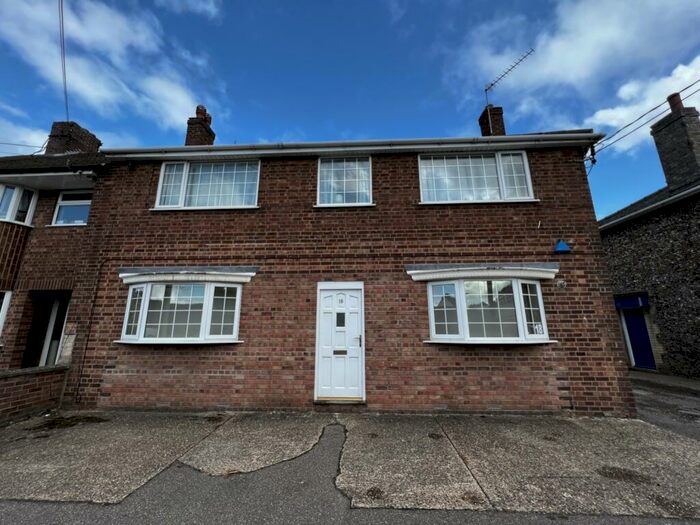 2 Bedroom Apartment To Rent In North Terrace, Mildenhall, Suffolk, IP28