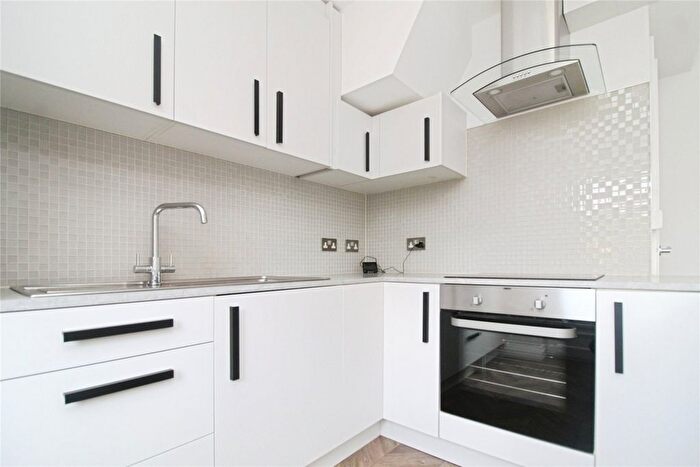 3 Bedroom Detached House To Rent In Morland Road, Croydon, CR0