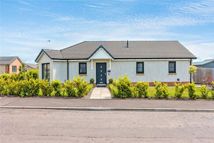 3 Bedroom Bungalow For Sale In Milquhanzie Way, Crieff, Perth And Kinross, PH7