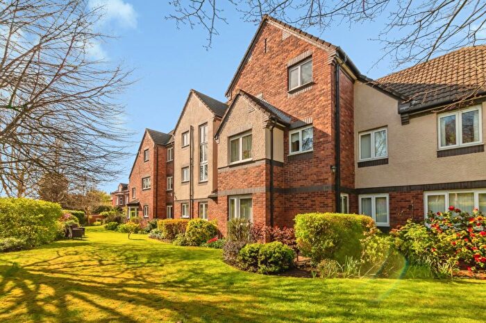 1 Bedroom Flat For Sale In Brielen Court, Radcliffe-on-Trent, Nottingham, NG12