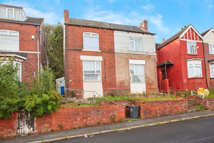 3 Bedroom Semi-Detached House For Sale In Newman Road, Sheffield, South Yorkshire, S9