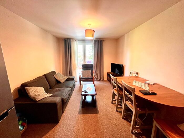 2 Bedroom Flat To Rent In Springly Court, Bristol, BS15