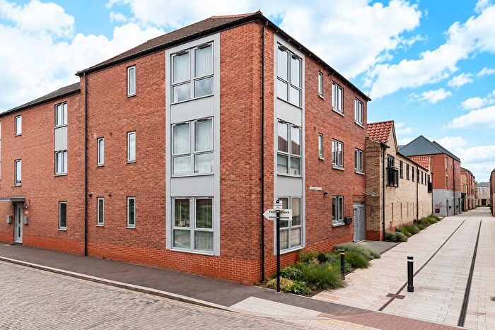2 Bedroom Flat To Rent In Horners Square, Hull, East Riding Of Yorkshi, HU1