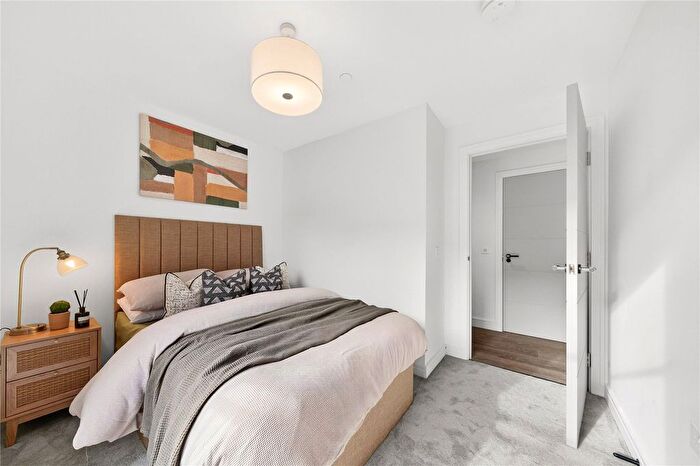 2 Bedroom Flat For Sale In Plot - Henderson Place, Edinburgh, Midlothian, EH3