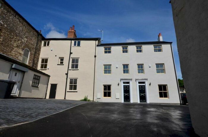 2 Bedroom Apartment To Rent In Finkle Hill, Sherburn In Elmet, LS25