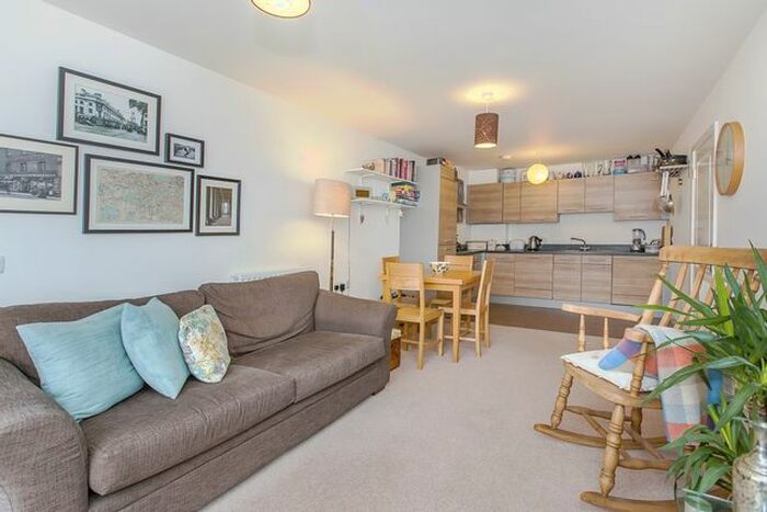 2 Bedroom Flat To Rent In Tarves Way, Greenwich, SE10