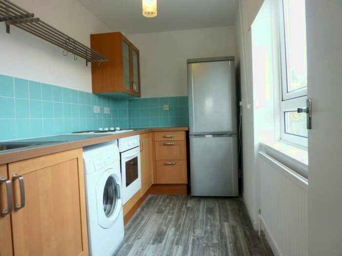 1 Bedroom Flat To Rent In Jenner Place, Boileau Road, Barnes, SW13
