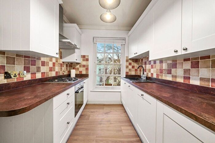 2 Bedroom Semi-Detached House To Rent In St Pancras Way, Camden, NW1