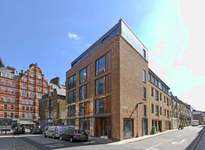 2 Bedroom Flat To Rent In Roger Street, London, WC1N
