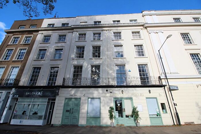 9 Bedroom Flat To Rent In Dormer Place, Leamington Spa, CV32