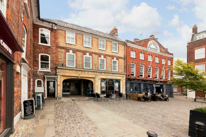 1 Bedroom Apartment To Rent In Victoria Cross Gallery, Market Place, OX12