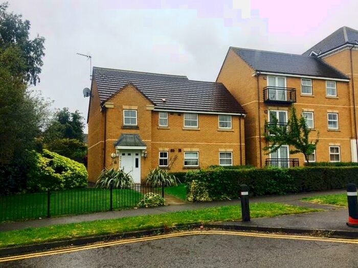 2 Bedroom Flat To Rent In Lady Hay Road, Leicester, LE3