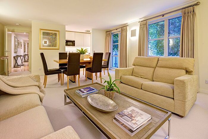 2 Bedroom Flat To Rent In The Atrium, Vincent Square, London, SW1P