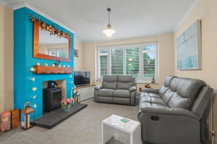 3 Bedroom Semi Detached House For Sale In Dialhouse Lane, Coventry, CV5