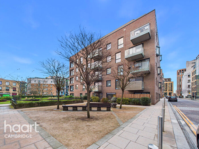 2 Bedroom Apartment For Sale In Gilbert House, Mill Park, Cambridge, CB1