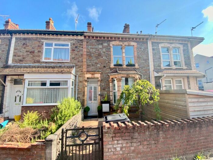 3 Bedroom Property To Rent In Hudds Vale Road, St George, Bristol, BS5