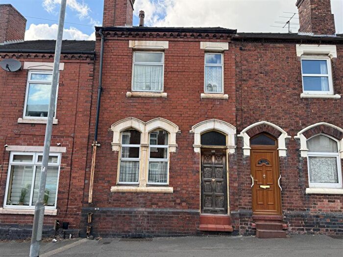 3 Bedroom Terraced House For Sale In Fenpark Road, Stoke-On-Trent, Staffordshire, ST4