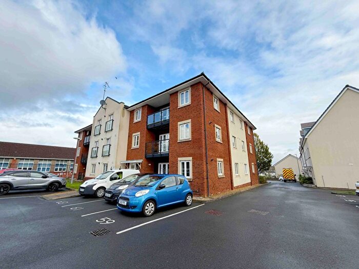 1 Bedroom Flat For Sale In Heol Cae Tynewydd, Loughor, SA4