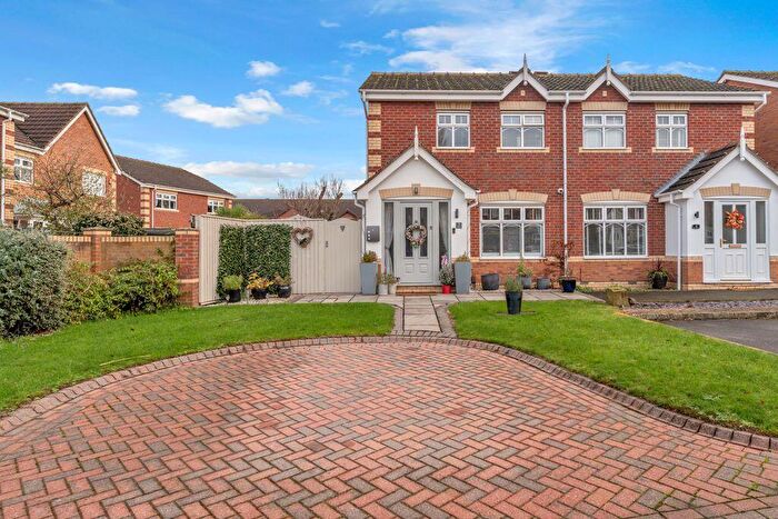 2 Bedroom Semi-Detached House For Sale In Lairgate Place, Cleethorpes, DN35