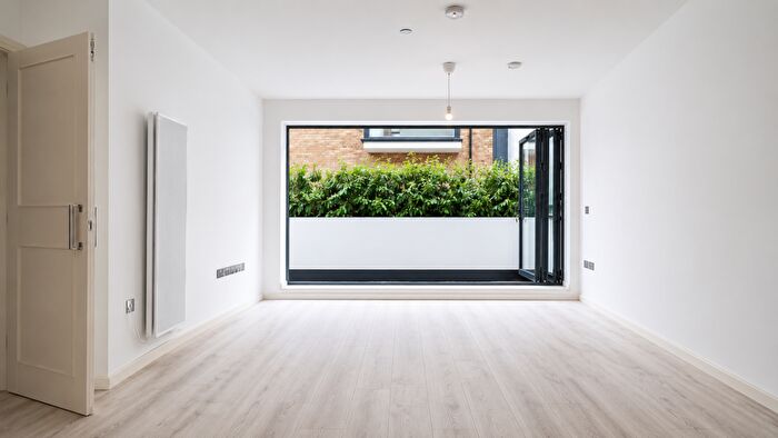 1 Bedroom Flat For Sale In West Ealing, W13