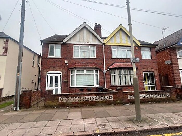 3 Bedroom Semi Detached House To Rent In St. Barnabas Road, Leicester, LE5