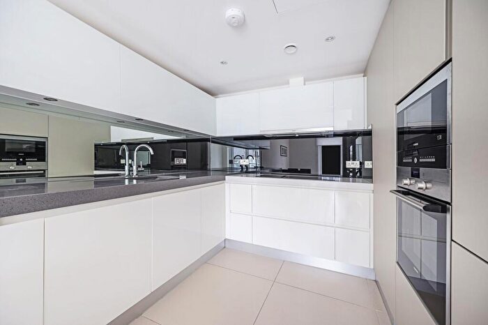1 Bedroom Flat For Sale In Old Street, London, EC1Y