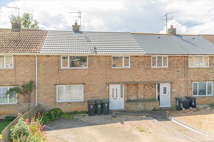 3 Bedroom Terraced House To Rent In Sandlands Avenue, Brigstock, Kettering, NN14