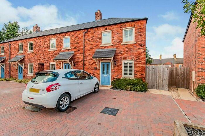 2 Bedroom Semi-Detached House To Rent In Pell Close, Heckington, Sleaford, NG34