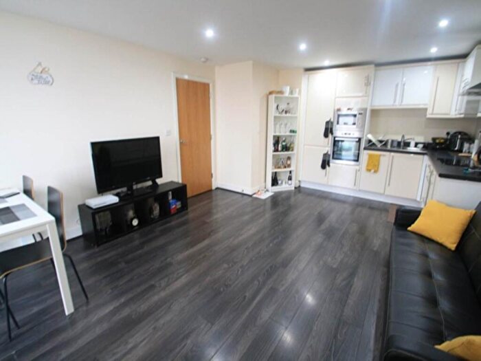 2 Bedroom Flat To Rent In Fathom Court, Basin Approach, London, E16