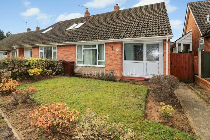 2 Bedroom Bungalow To Rent In Yeoman Gardens, Willesborough Lees, Ashford, TN24