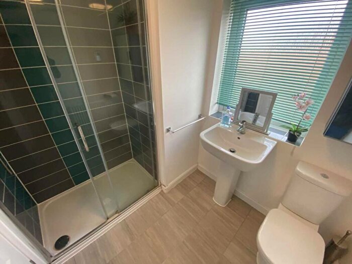 4 Bedroom Semi-Detached House To Rent In Mauretania Way, Brooklands, Milton Keynes, MK10