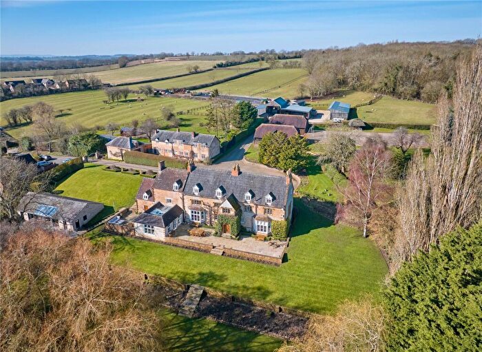 6 Bedroom Detached House For Sale In Spring Lane, Combrook, Warwick, Warwickshire, CV35