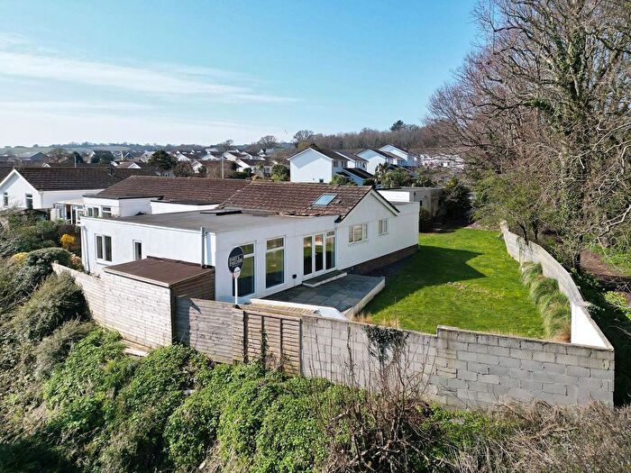 4 Bedroom Detached Bungalow For Sale In Nash Gardens, Dawlish, EX7