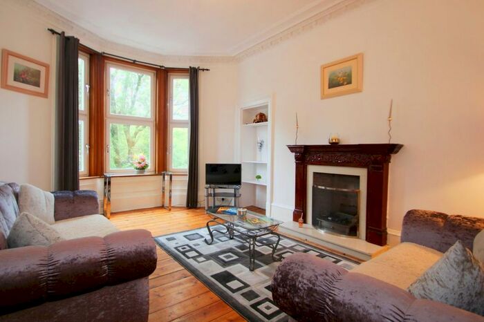 3 Bedroom Flat To Rent In Easter Craigs, Glasgow, G31