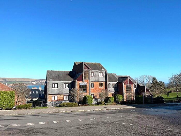 2 Bedroom Flat For Sale In Park Road, Swanage, Dorset, BH19