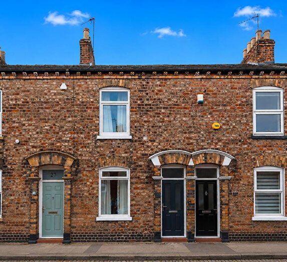 2 Bedroom Terraced House For Sale In Newborough Street, York, YO30