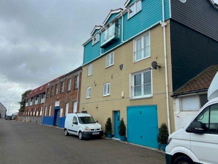 2 Bedroom Apartment To Rent In Riverside Road, Gorleston, NR31