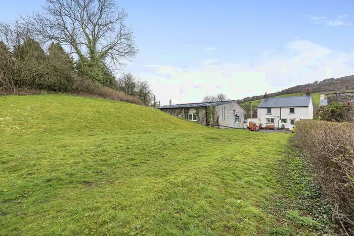 2 Bedroom Detached House For Sale In Sennybridge, Powys, LD3