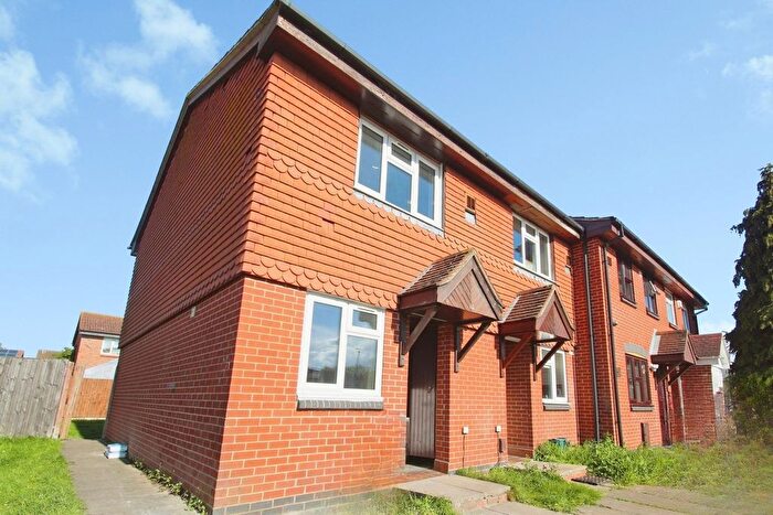 2 Bedroom Terraced House To Rent In Heathfields Court, Hounslow, TW4