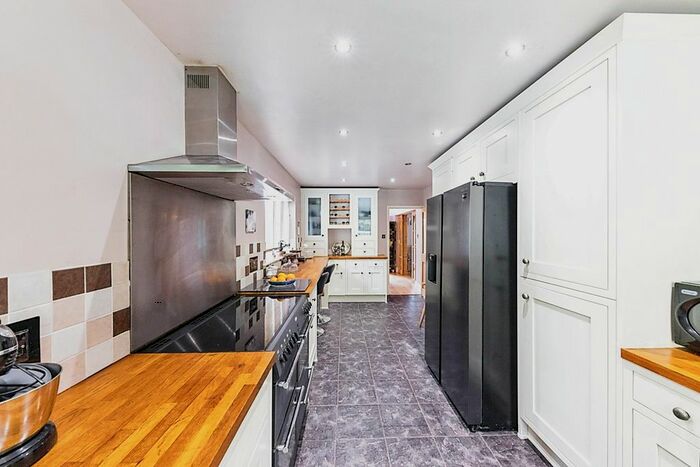 4 Bedroom Link Detached House For Sale In Elms Vale Road, Hougham, Dover, CT15