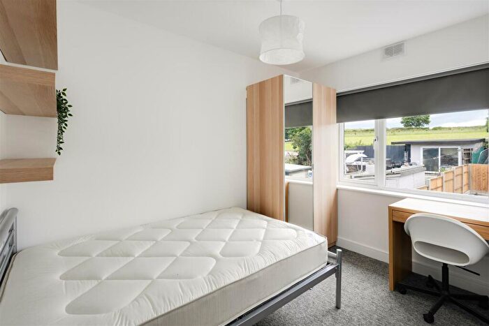 6 Bedroom House To Rent In Haydon Gardens, Bristol, BS7