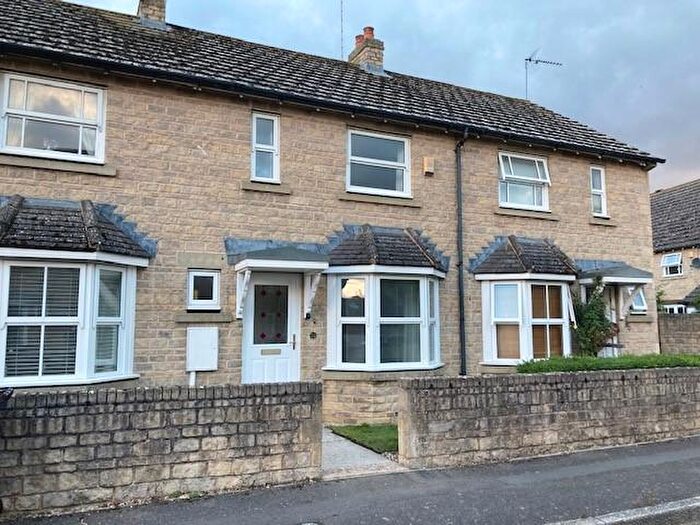 2 Bedroom House To Rent In Dexter Way, Warmington, PE8