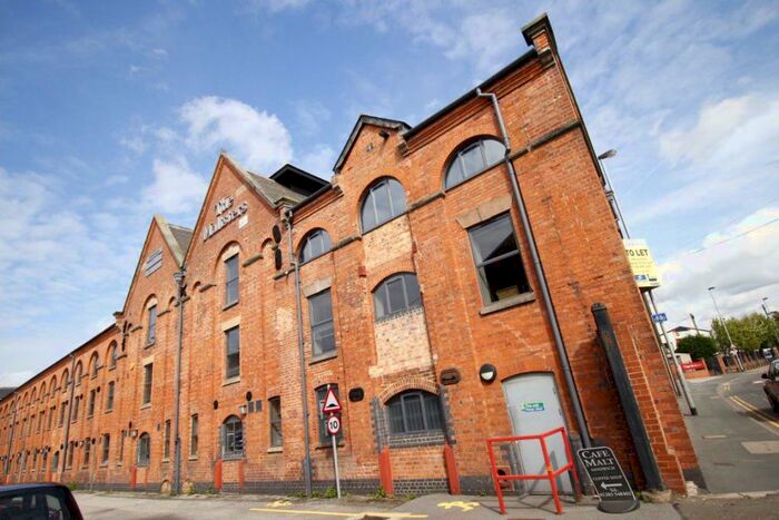 2 Bedroom Apartment To Rent In Burton Upon Trent, Staffordshire, DE14