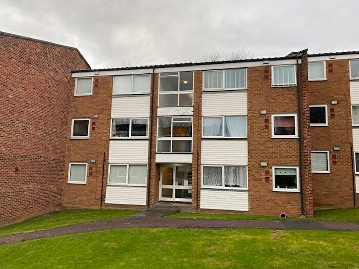 2 Bedroom Flat To Rent In Brendans Close, Hornchurch, RM11