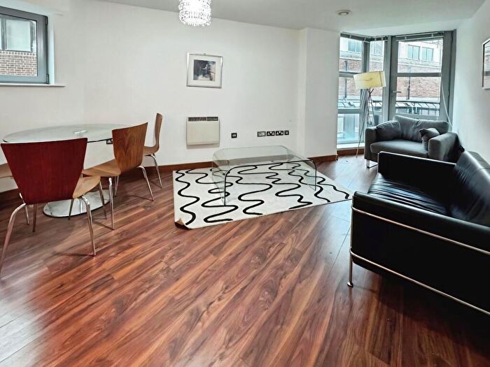 1 Bedroom Flat To Rent In Great George Street, Leeds, West Yorkshire, LS1