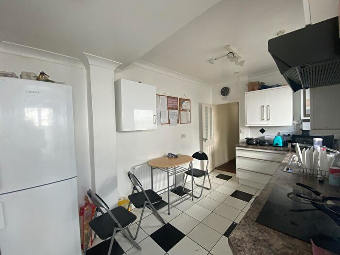 4 Bedroom Terraced House To Rent In Eton Road, Southsea, PO5
