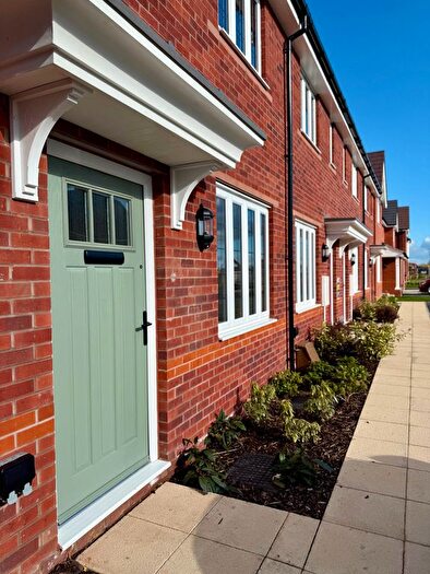 2 Bedroom End Of Terrace House To Rent In Sinclair Way, Lower Broadheath, Worcester, WR2