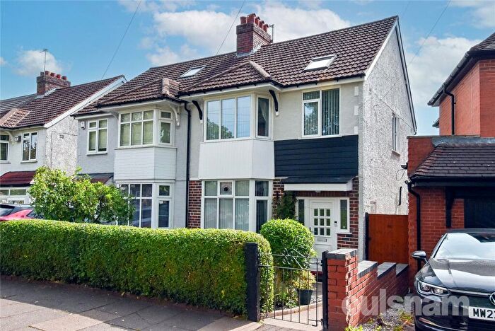 4 Bedroom Semi-Detached House For Sale In Brandwood Road, Kings Heath, Birmingham, B14