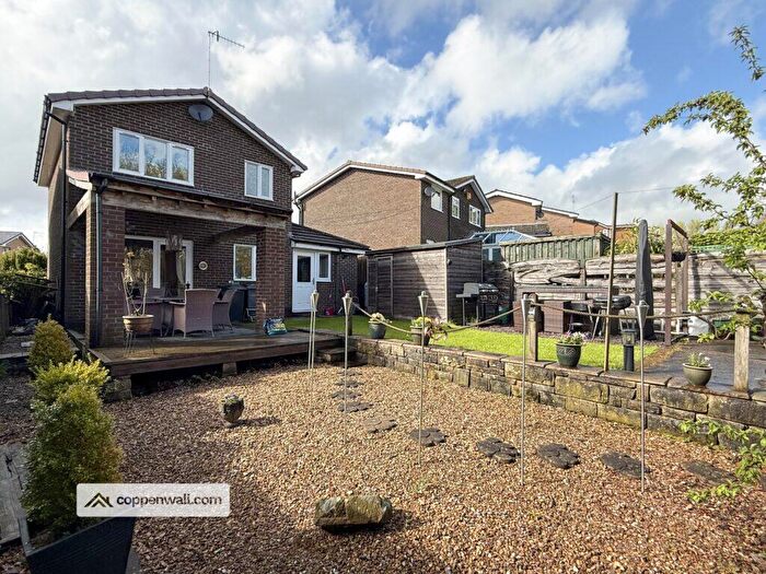 3 Bedroom Detached House For Sale In Cherry Tree Way, Helmshore, Rossendale, BB4