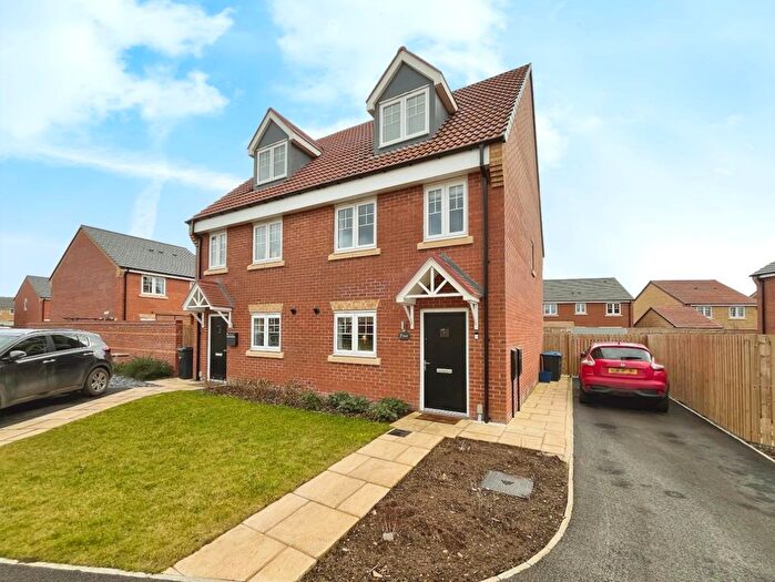 3 Bedroom Semi-Detached House For Sale In Hazel Wood Crescent, Sowerby, Thirsk, YO7